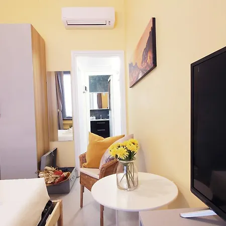 Italianway - San Pietro All'orto 3 Apartmán *